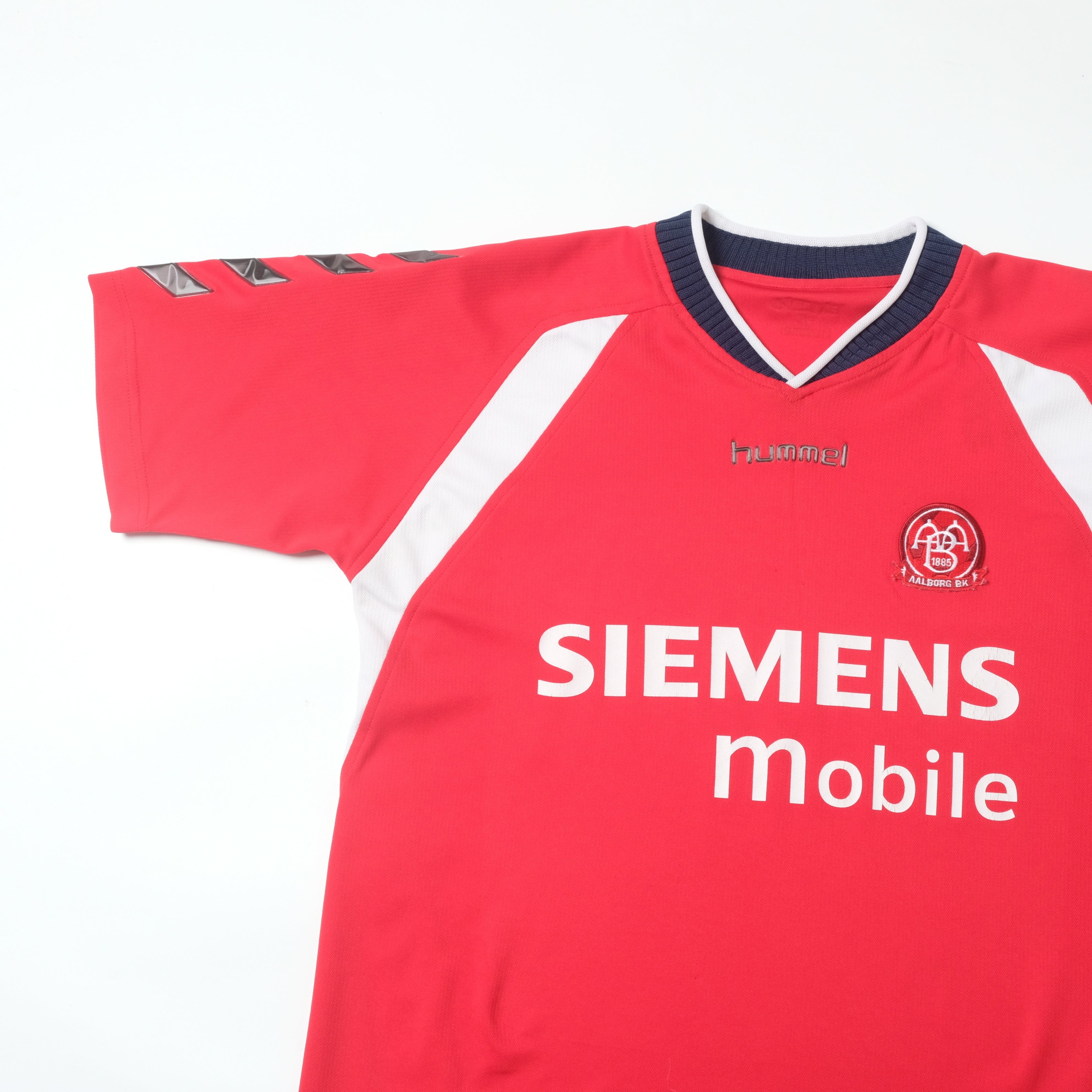 2004 Aalborg BK (Denmark) Training Shirt Hummel (M/L)