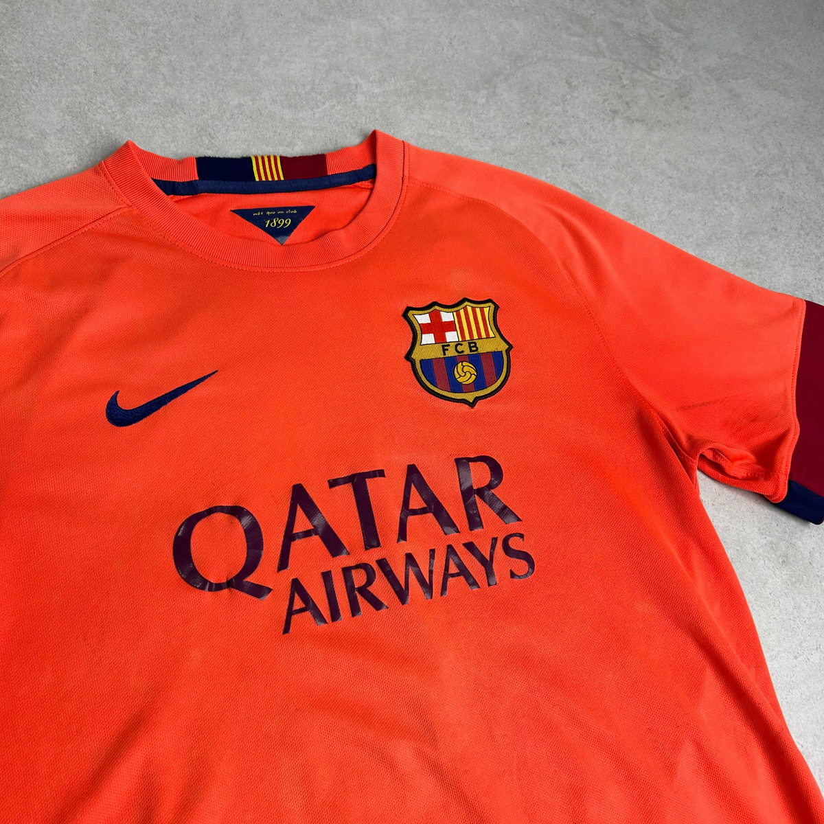 2014/15 Barcelona Away Shirt Nike Messi (M)