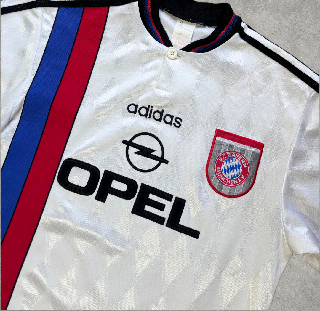 1991/93 Bayern Munich Away Shirt Adidas (S/M)