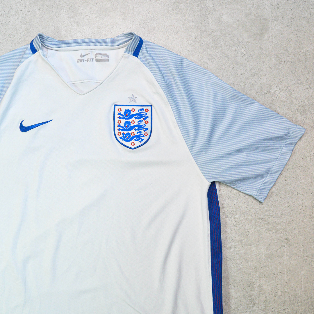 2016/17 England Home Shirt Nike (L)