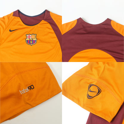 2004/05 Barcelona Training Shirt Nike