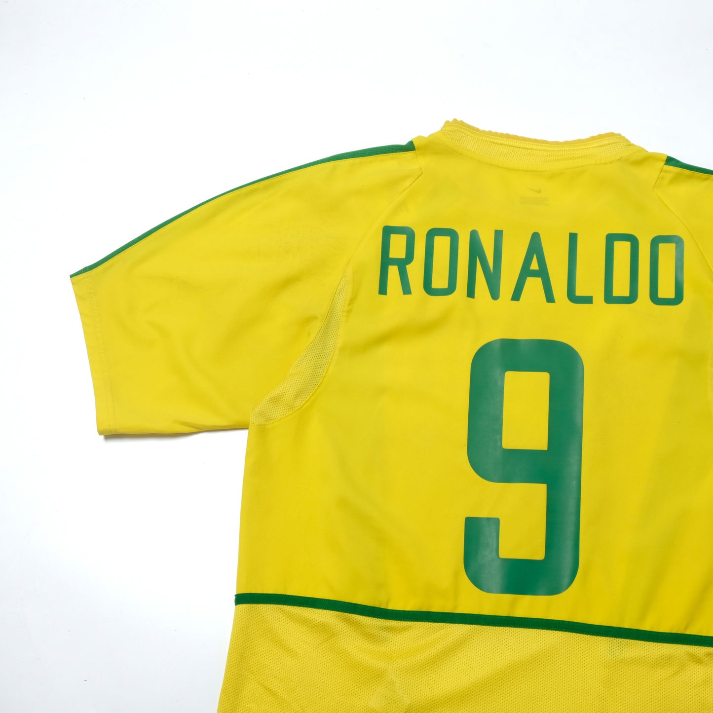 2002/04 Brazil Home Shirt Nike Ronaldo (M)