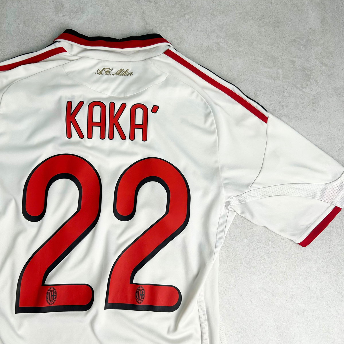 2009/10 AC Milan Away Shirt Adidas Kaká (M)