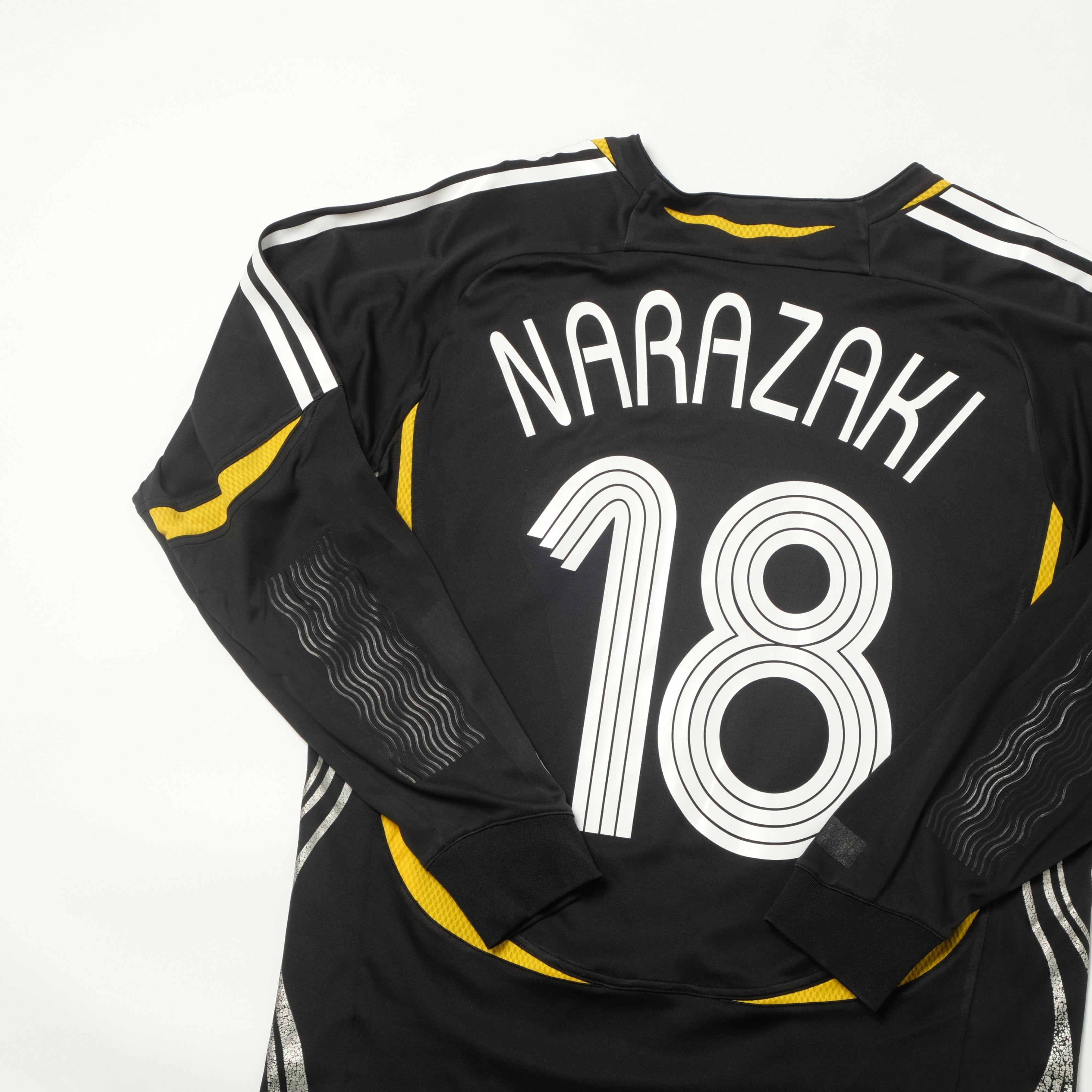 2006 Japan World Cup Goalkeeper Shirt Adidas Nagazaki (M)