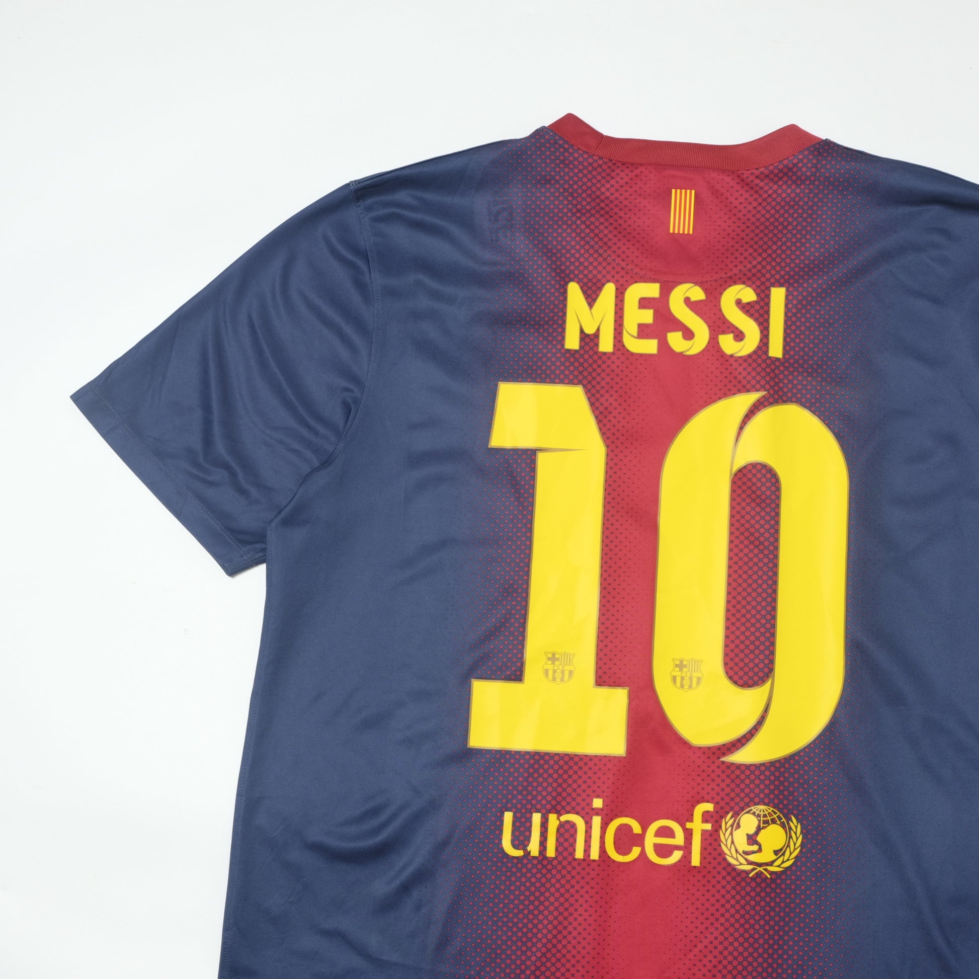 2012/13 Barcelona Home Shirt Nike Messi (L/XL)