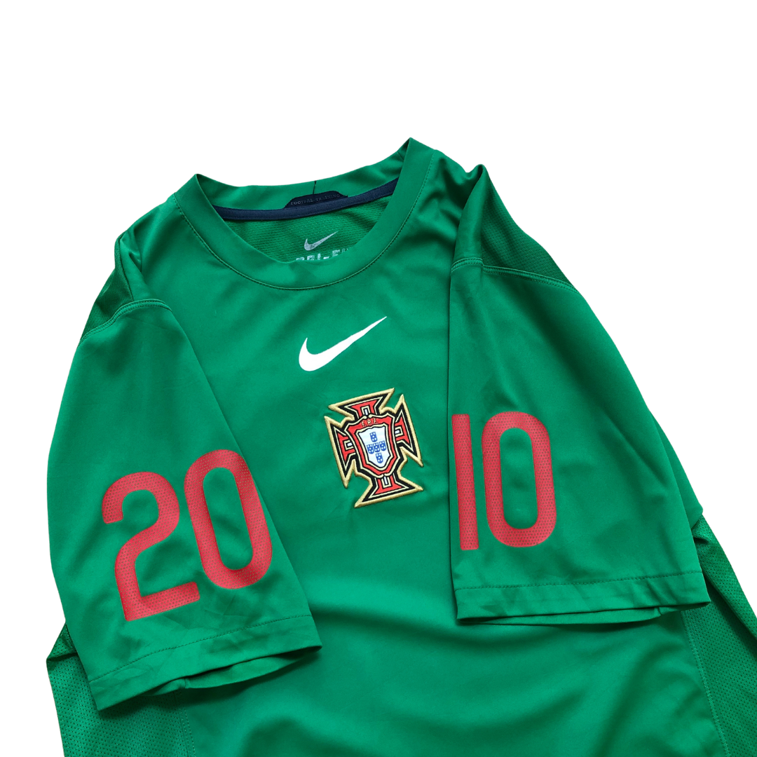 Portugal Original Training Football Shirt 2010/2011 Nike Medium