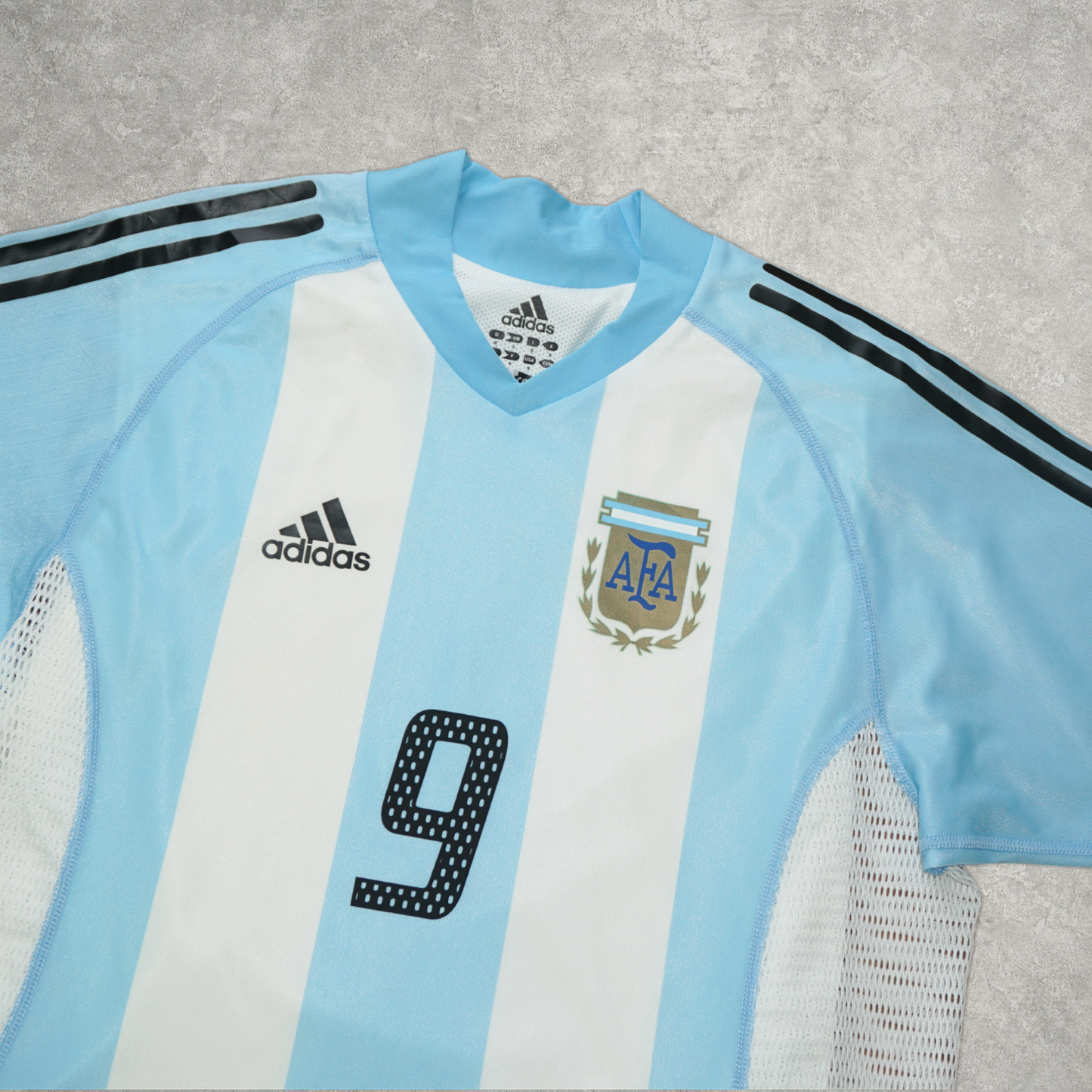 2002/04 Argentina Home Shirt Adidas Batistuta (M)
