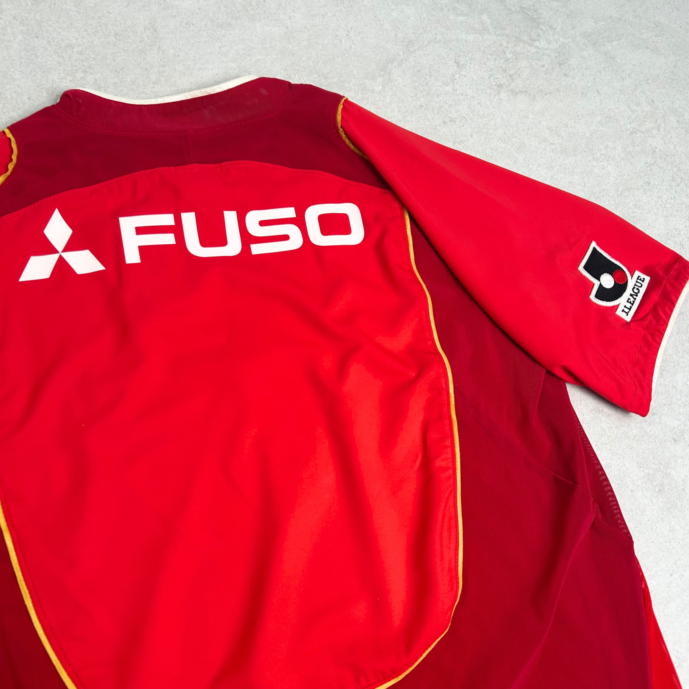 2004/05 Urawa Red Diamonds Home Shirt Nike (M)