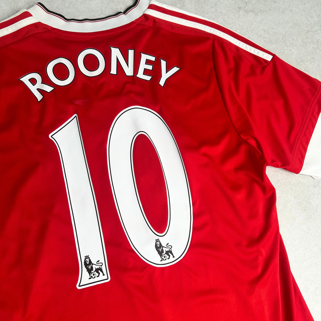 2015/16 Manchester United Home Shirt Adidas Rooney (M/L)
