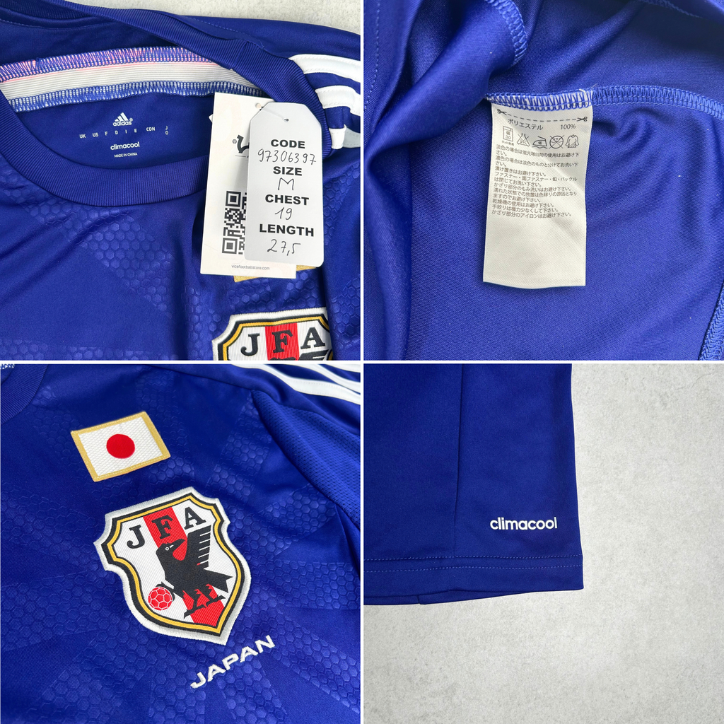 2014 Japan Home Shirt Adidas Kagawa (M)