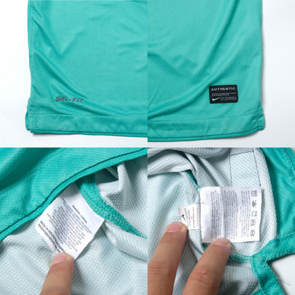 2010/11 Barcelona Away Shirt Nike Messi (M)