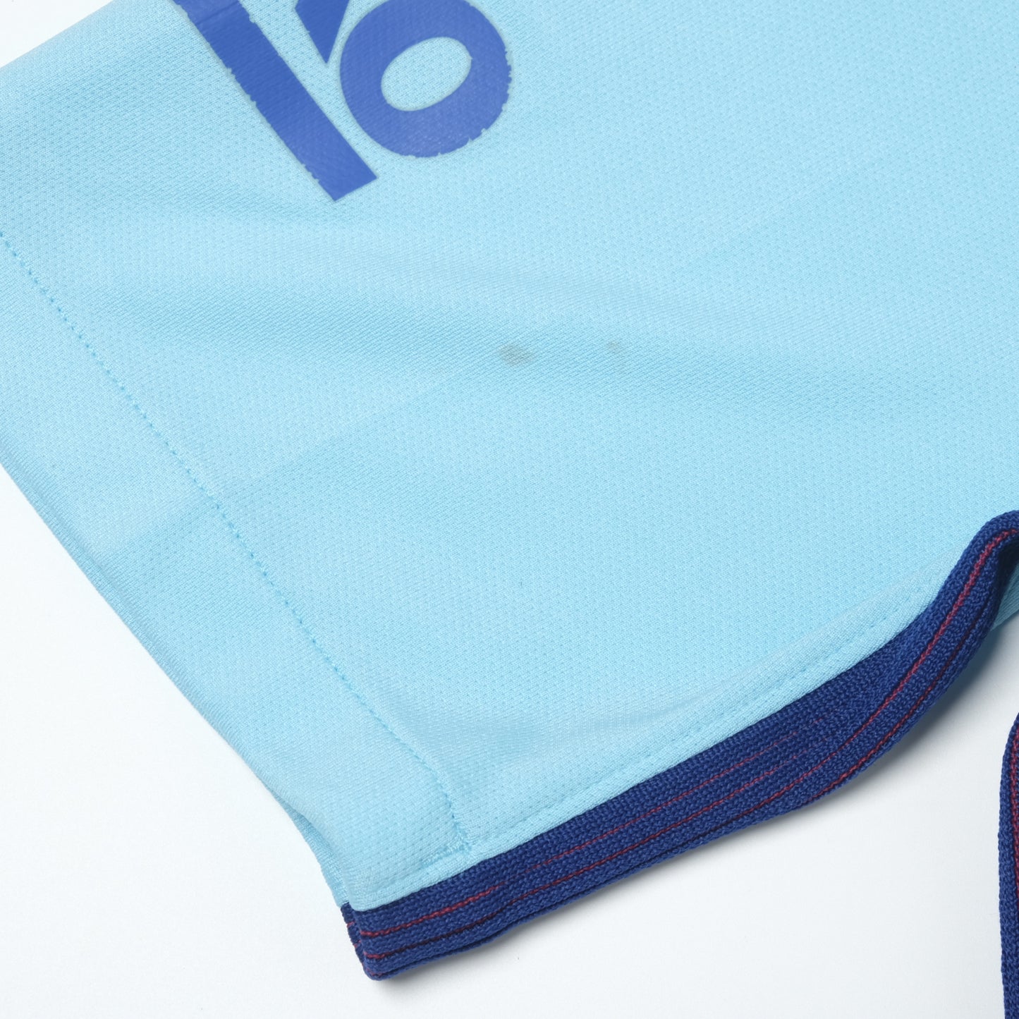 2017/18 Barcelona Away Shirt Nike Messi (S)