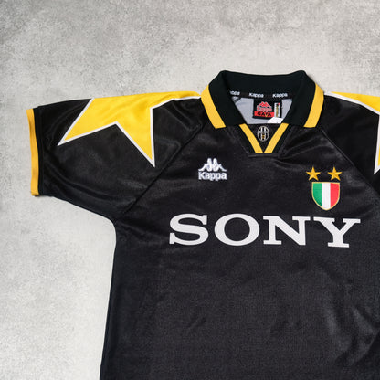 1995/96 Juventus Third Shirt Kappa Zidane (M/L)