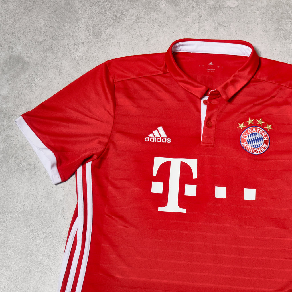 2016/17 Bayern Munich Home Shirt Adidas Muller (M/L)
