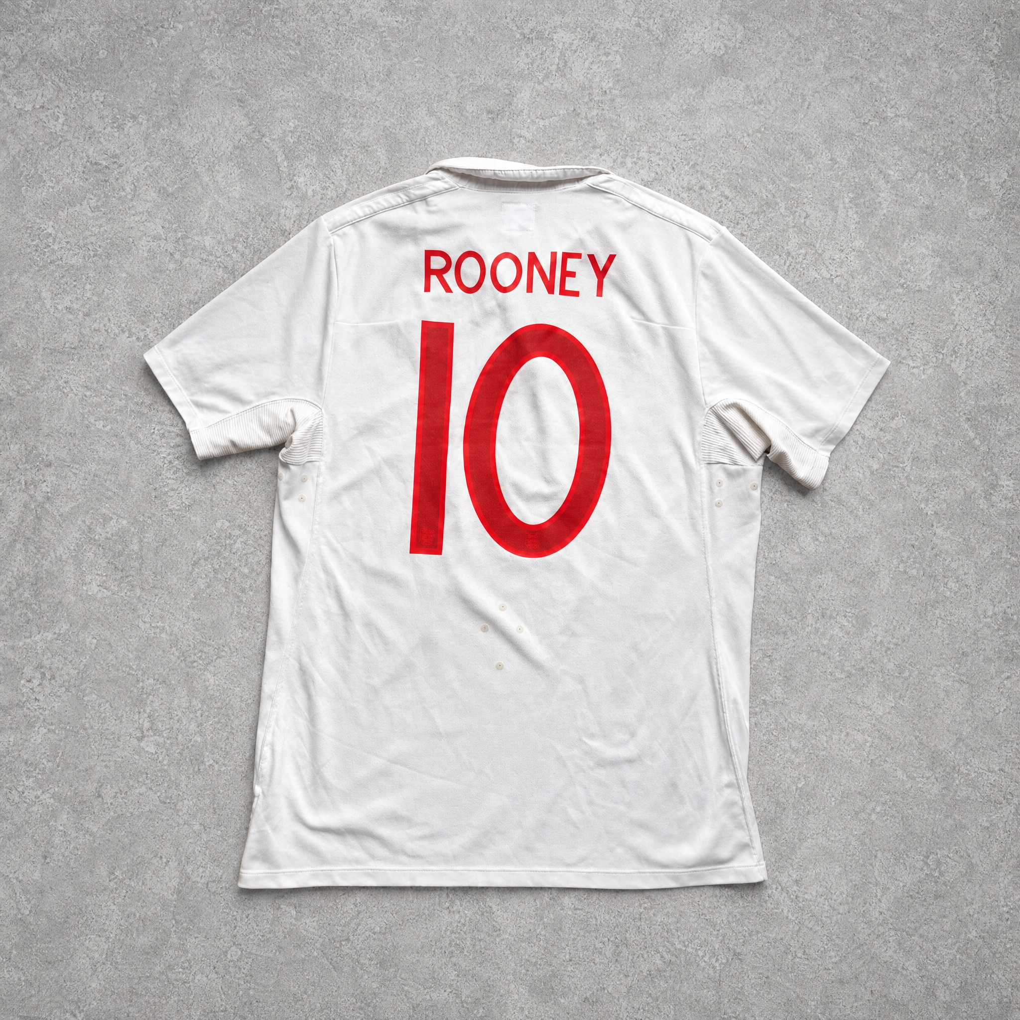 2010/11 England Home Shirt Umbro Rooney (L)
