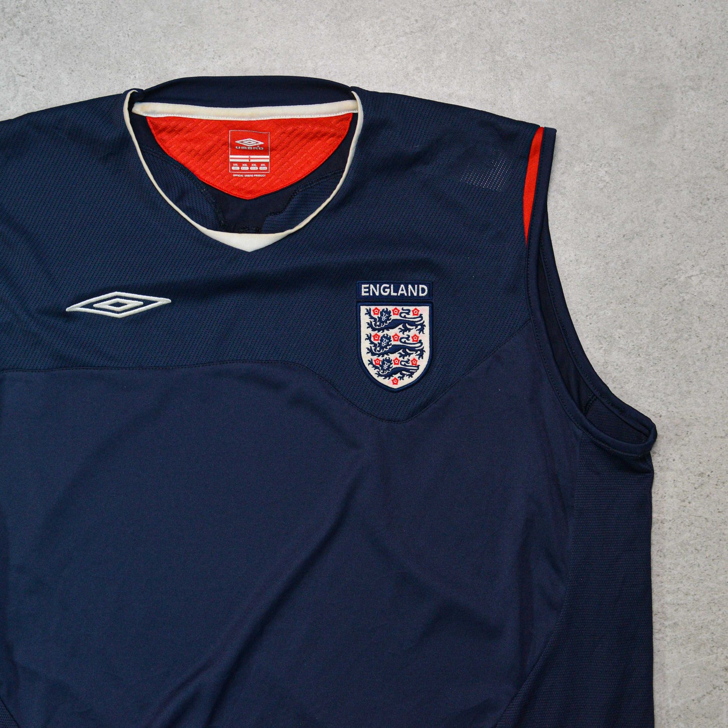 2006/07 England Training Vest Umbro (L)