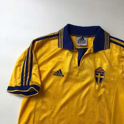 Sweden Original 1998/1999 Adidas Home Football Shirt Small