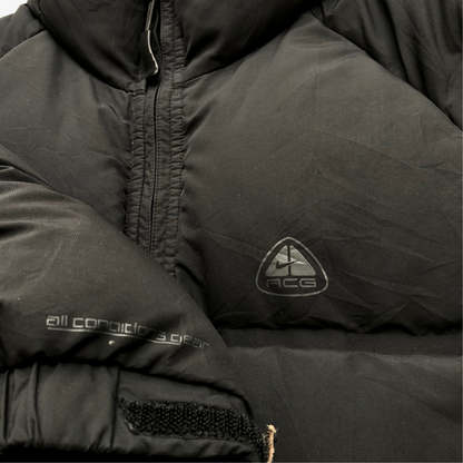 Nike ACG Vintage Black Down Puffer Jacket Medium